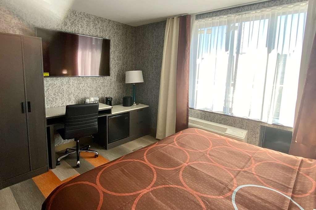 Super 8 By Wyndham Brooklyn Williamsburg Hotel New York Phòng bức ảnh